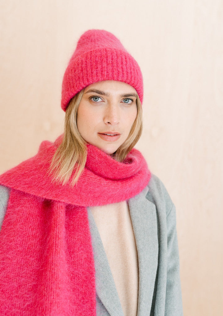 Mütze aus Mohair und Wolle in Magenta