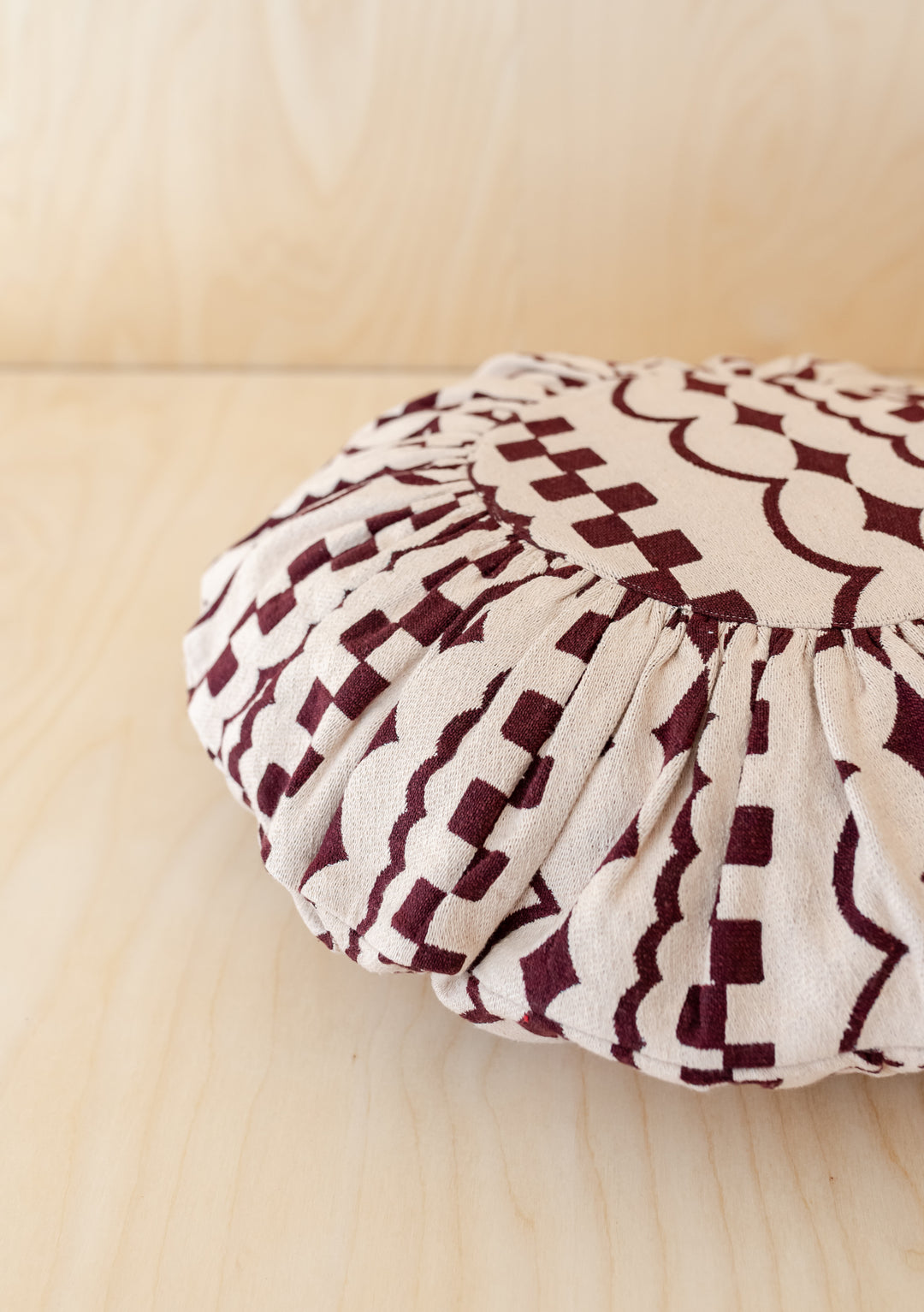 Housse de coussin en coton à carreaux roses 