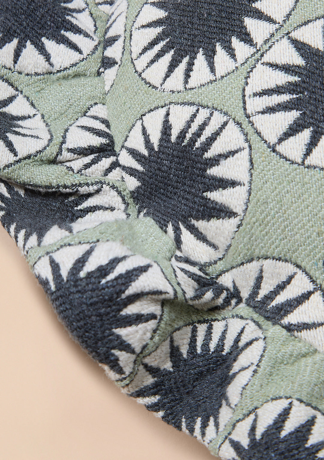 Cushion Cover in Green Star