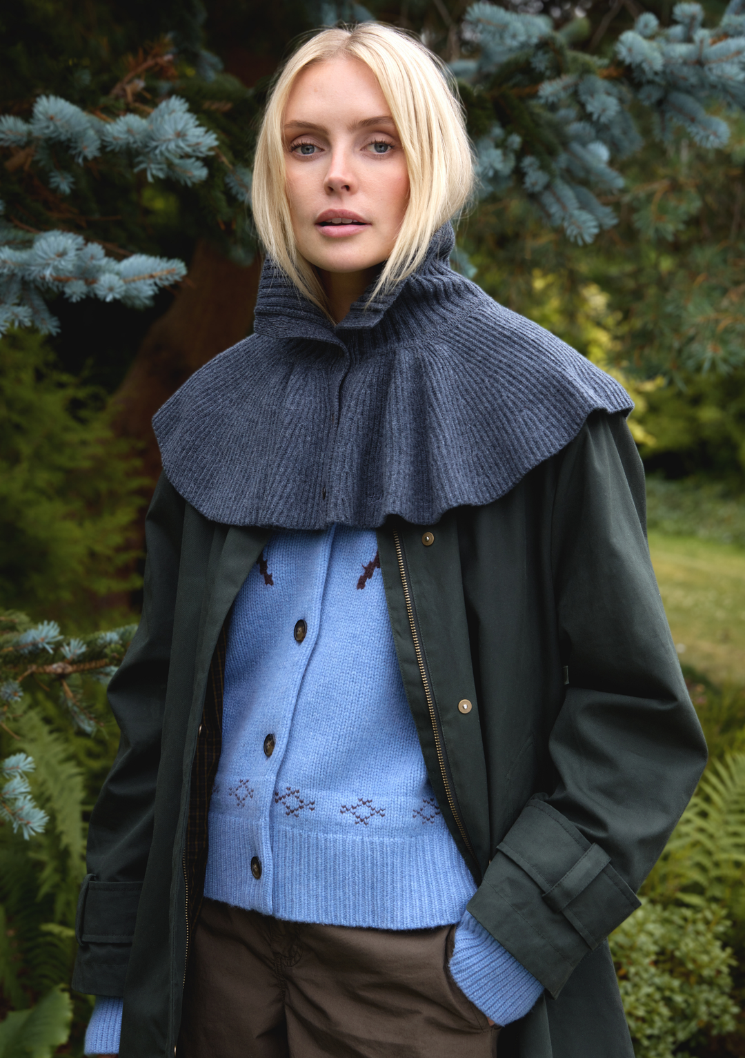 Merino Wool Neck Warmer in Charcoal