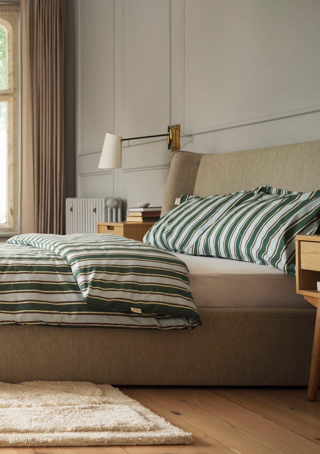 Cotton Duvet Cover & Pillowcases Set in Blue Stripe