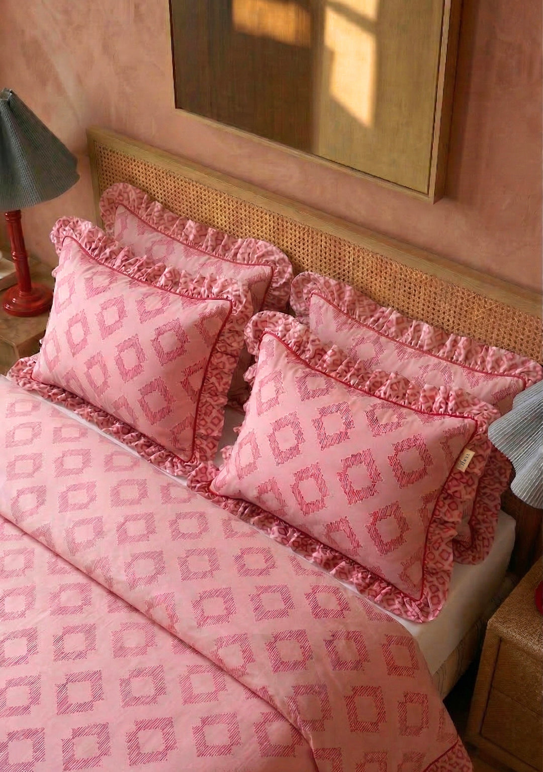 Paire de taies d'oreiller en coton à motif diamant rose