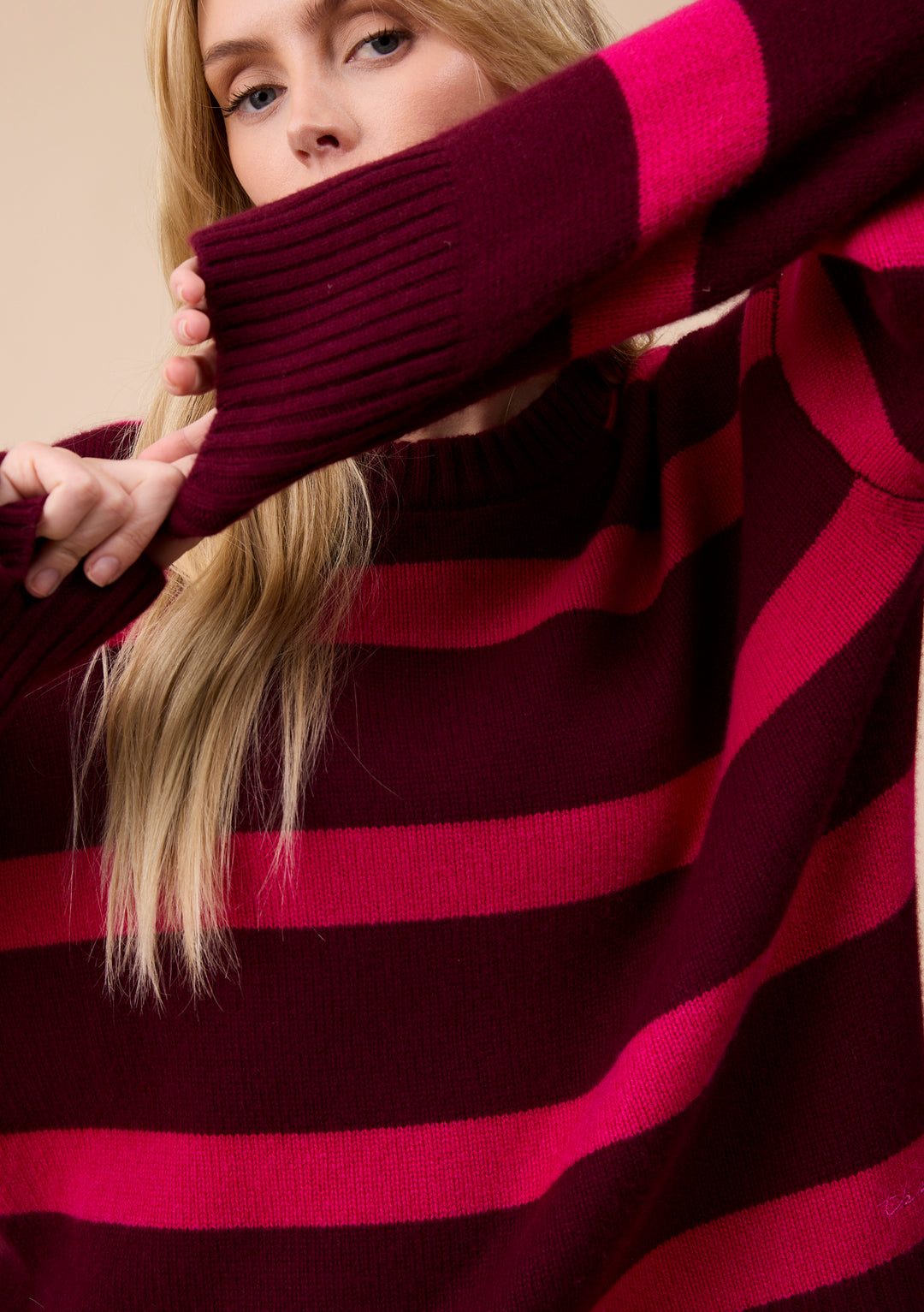 Cashmere Wool Crew Neck Jumper in Pink & Burgundy Stripe