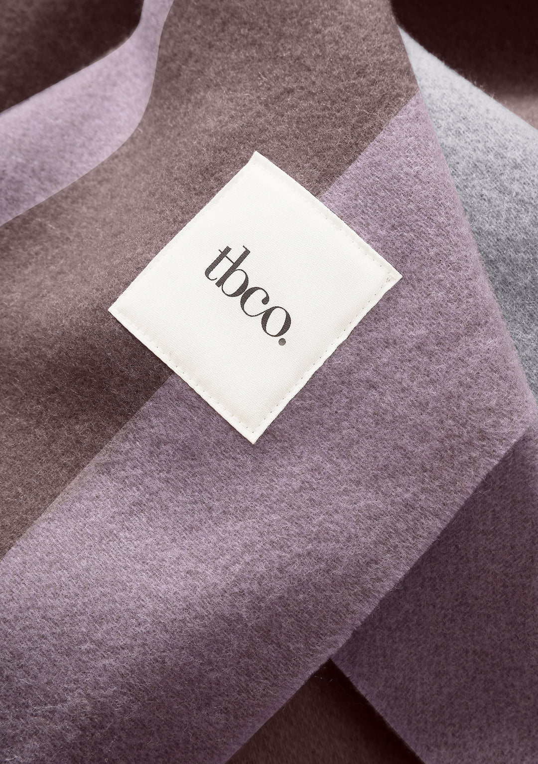 Lambswool Blanket in Lilac Pillar Block