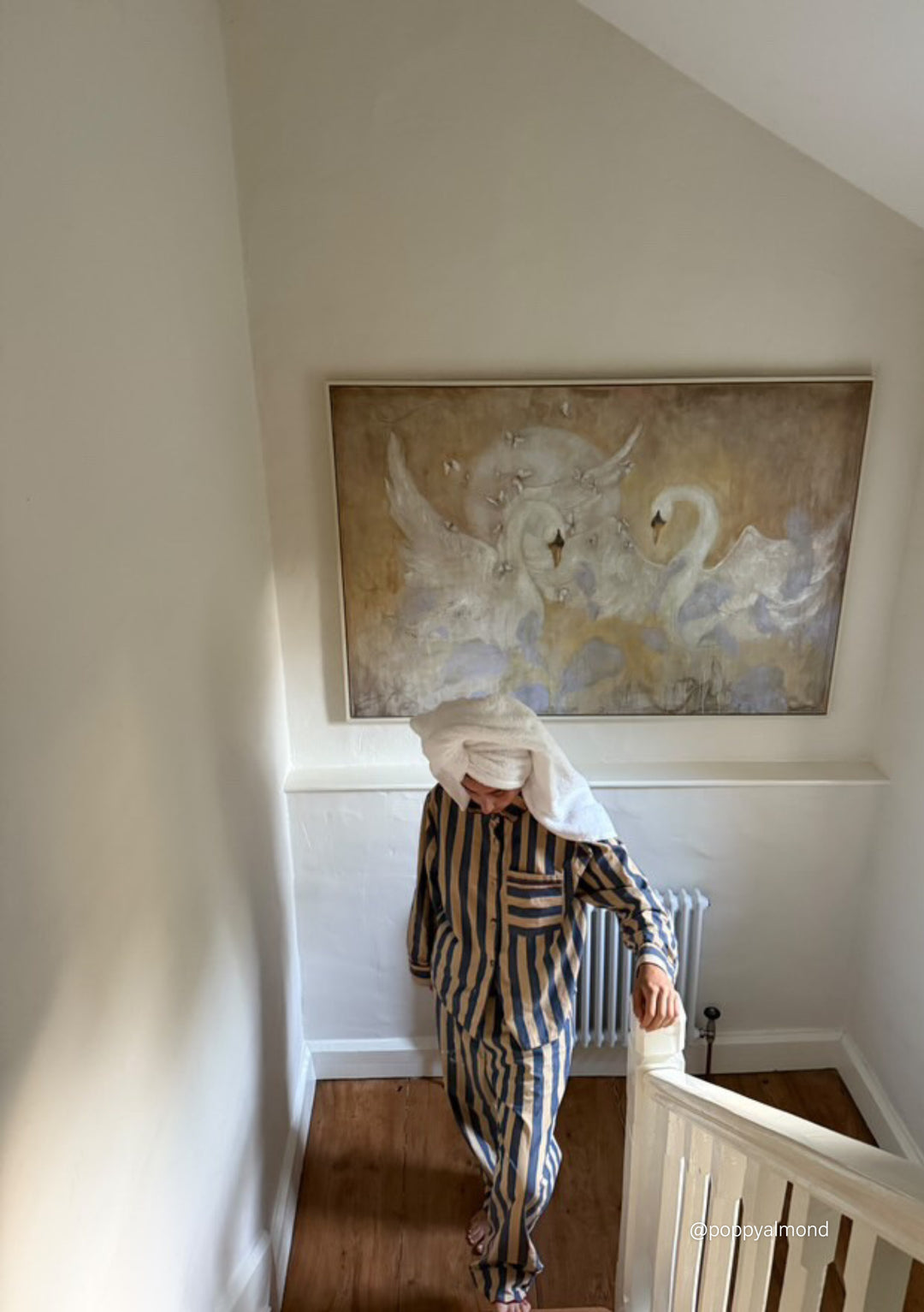 Baumwollpyjama mit marineblauen Streifen