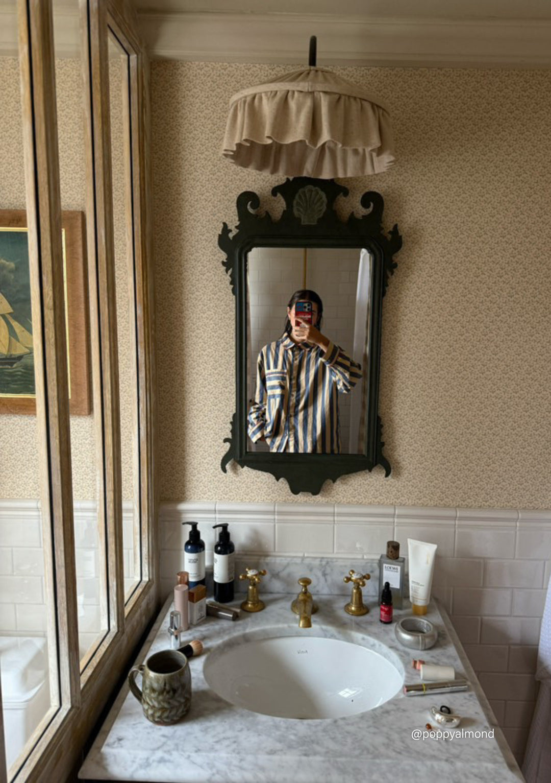 Baumwollpyjama mit marineblauen Streifen