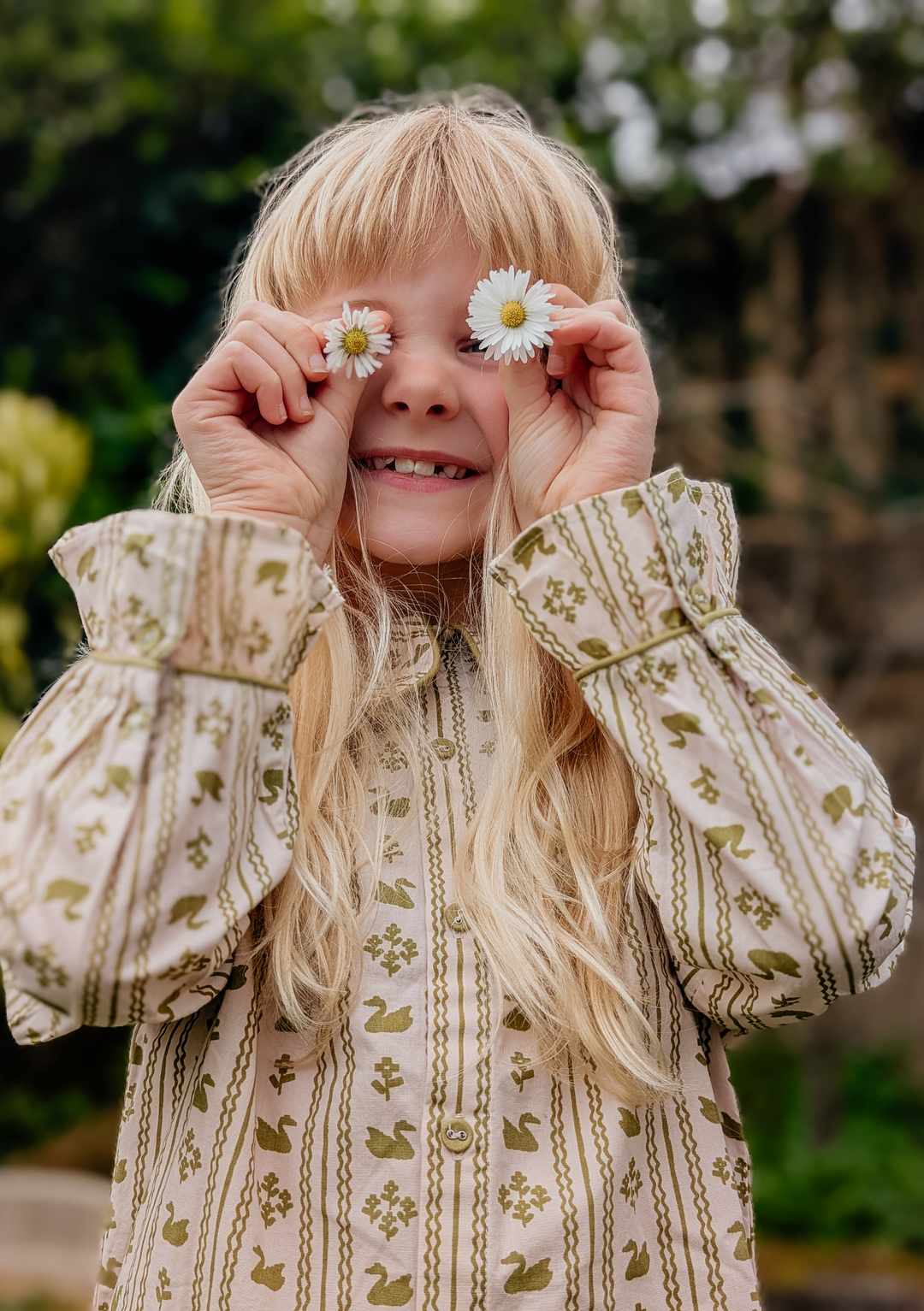 Baumwoll-Kinderpyjama in Olivgrün 