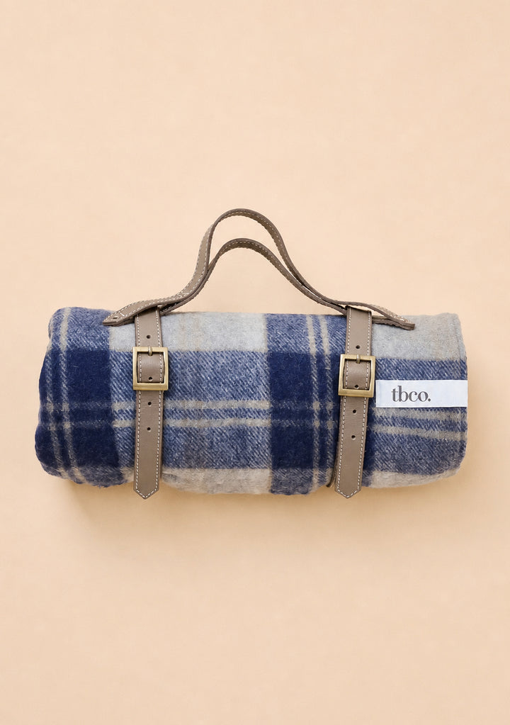 Couverture de pique-nique en laine recyclée en tartan argenté Bannockbane 