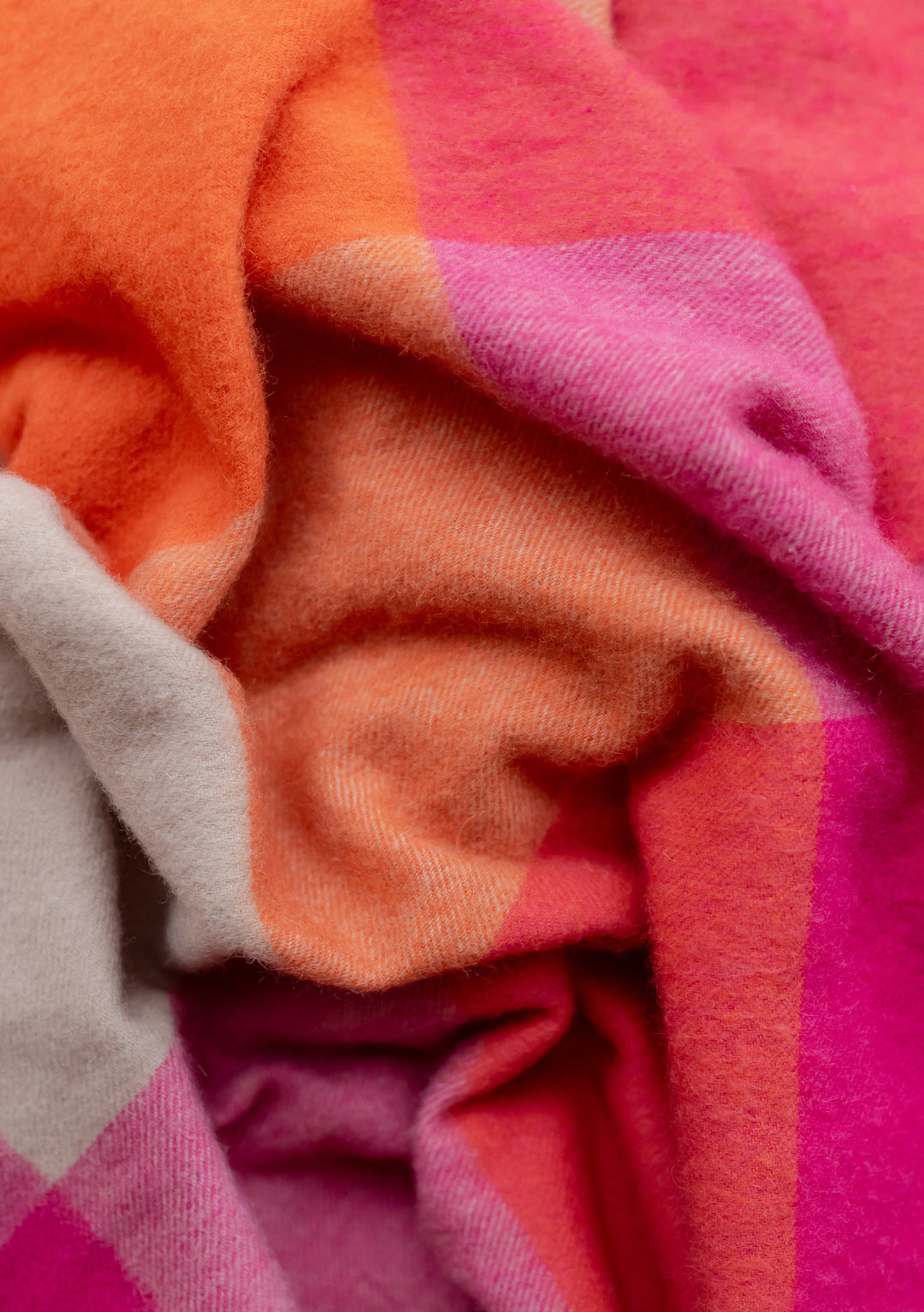 Lambswool Oversized Scarf in Pink Square Check