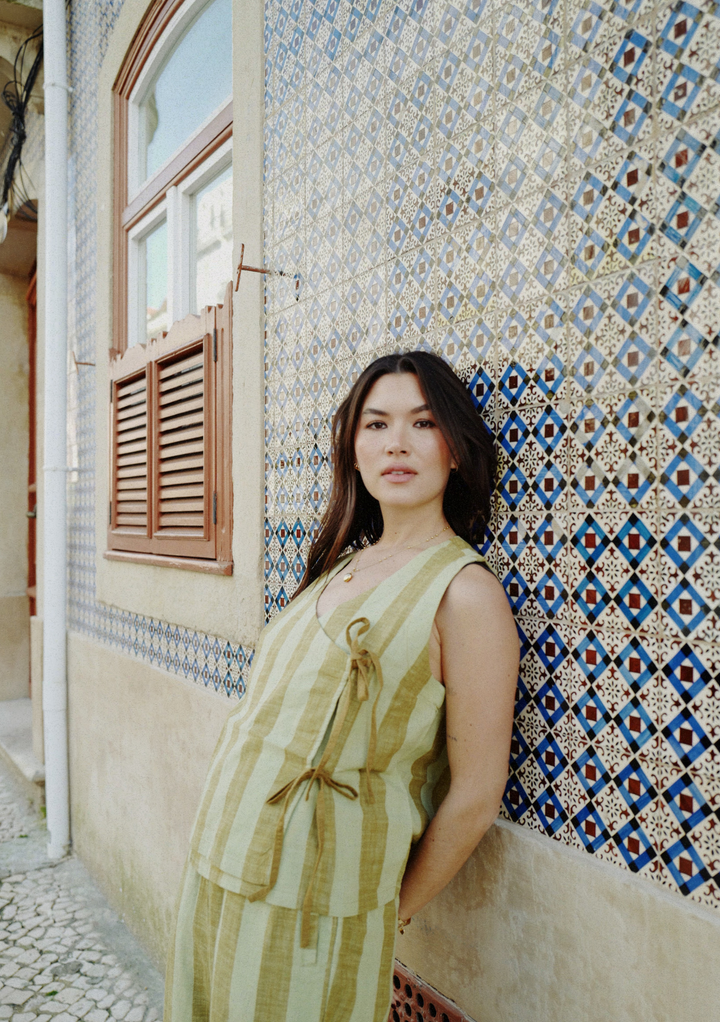 Baumwoll-Bluse mit Bindeband, grün-braun gestreift