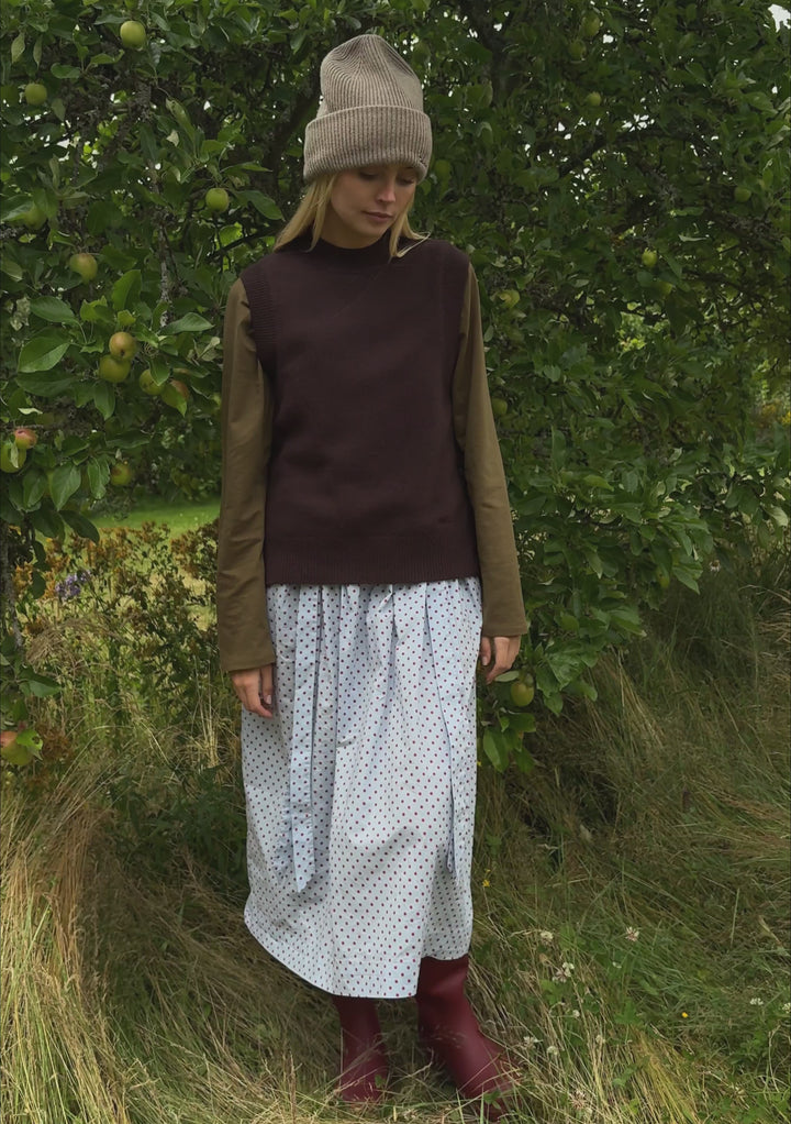 Gilet boutonnée en laine mérinos marron